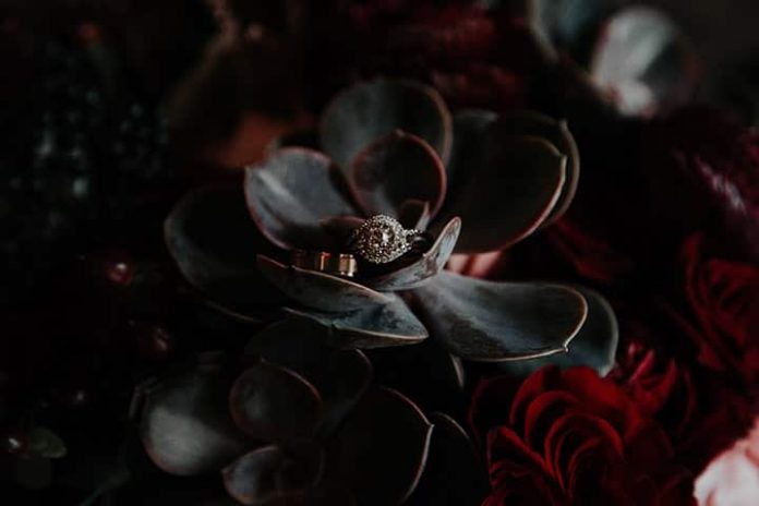 Floral Jewellery Ideas To Make You Look Like A Goddess
