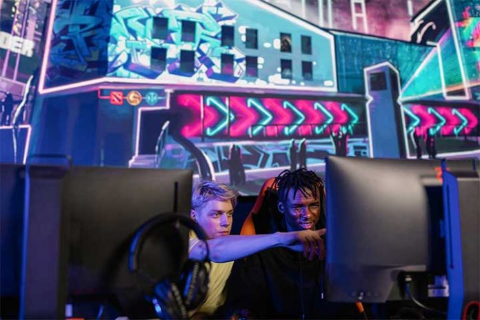 How-Entertainment-Industry-Has-Transformed-With-New-Technology